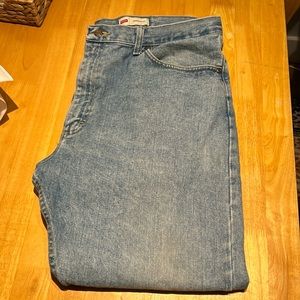 Men’s wrangler jeans